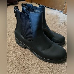 Black boots by Maurice’s